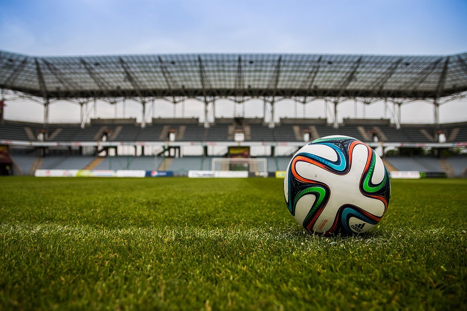 Piłka na stadionie