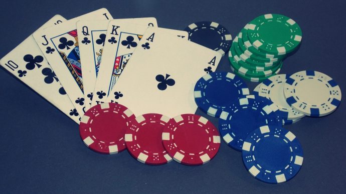 Poker 6+ jak grać gdzie obstawiać