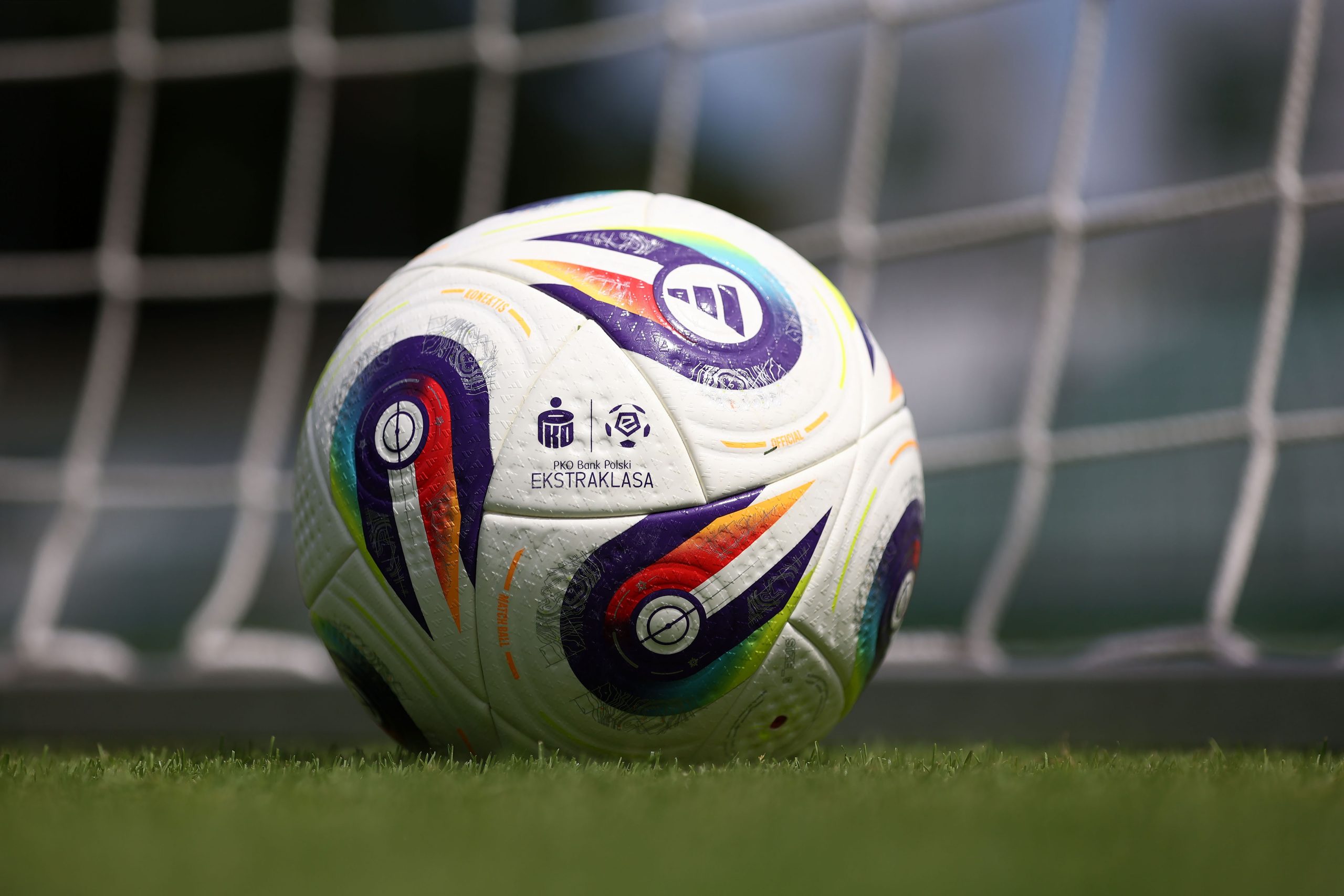 Ekstraklasa spadek gram grubo