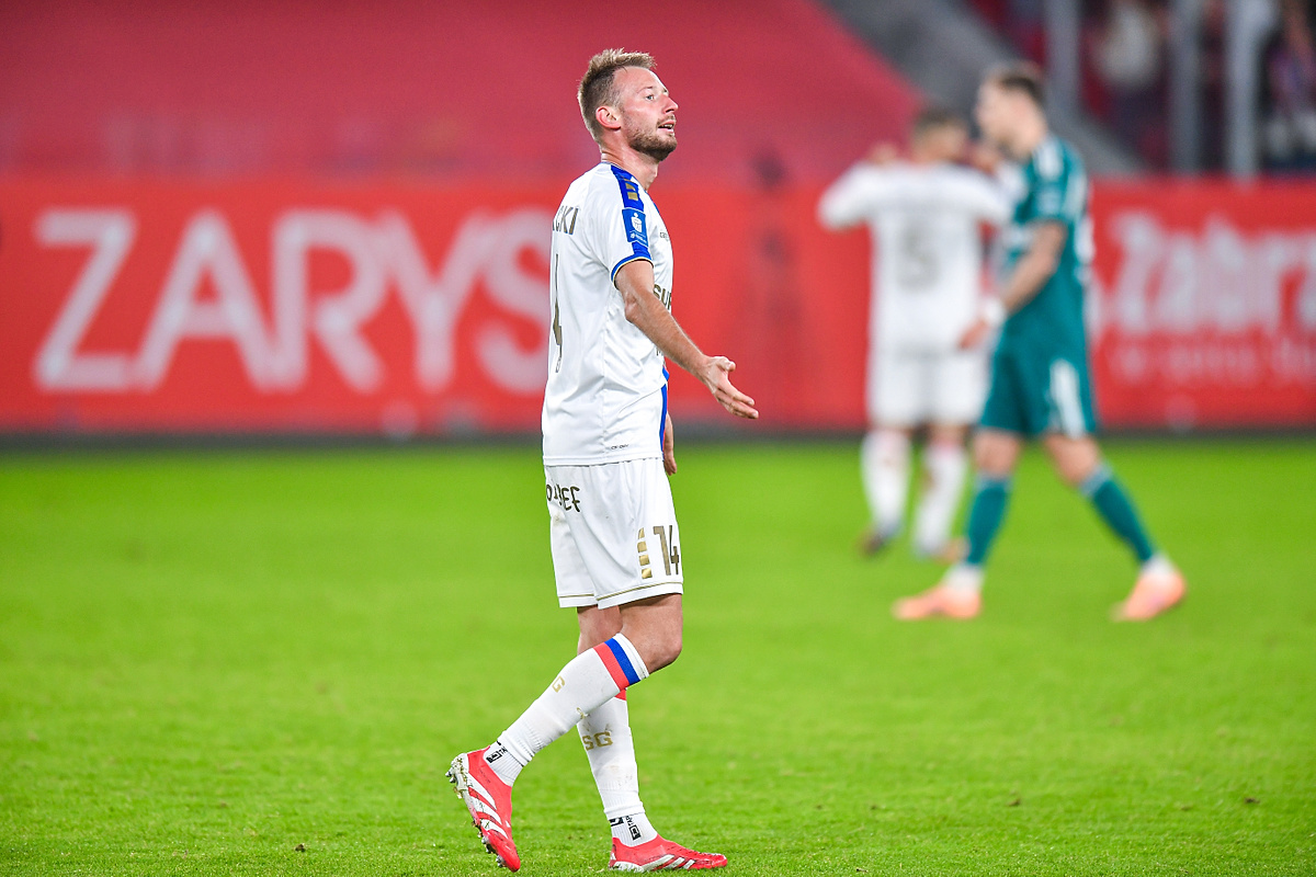 Korona Kielce - Górnik Zabrze. Typy bukmacherskie i analiza 18.10 |Ekstraklasa